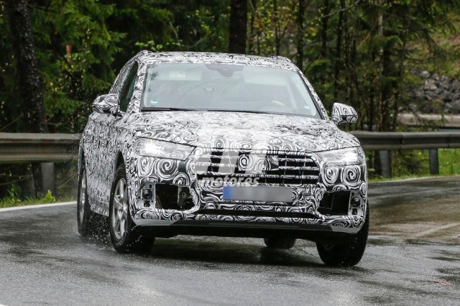 audi-q5-201627914_2.jpg