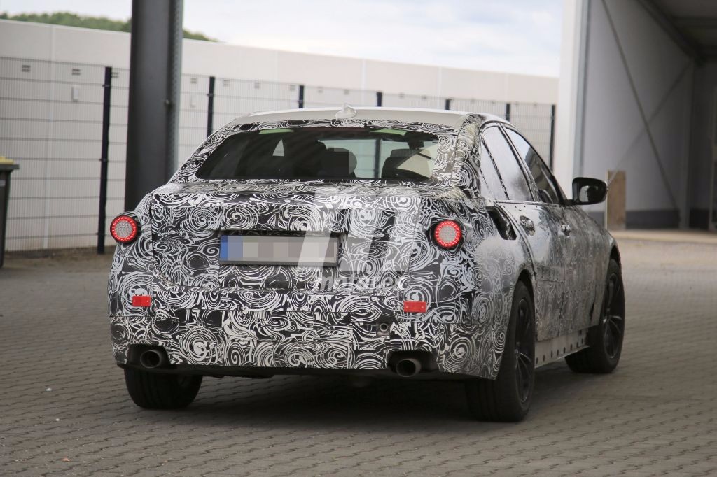 bmw-serie-3-2018-201628590_9.jpg