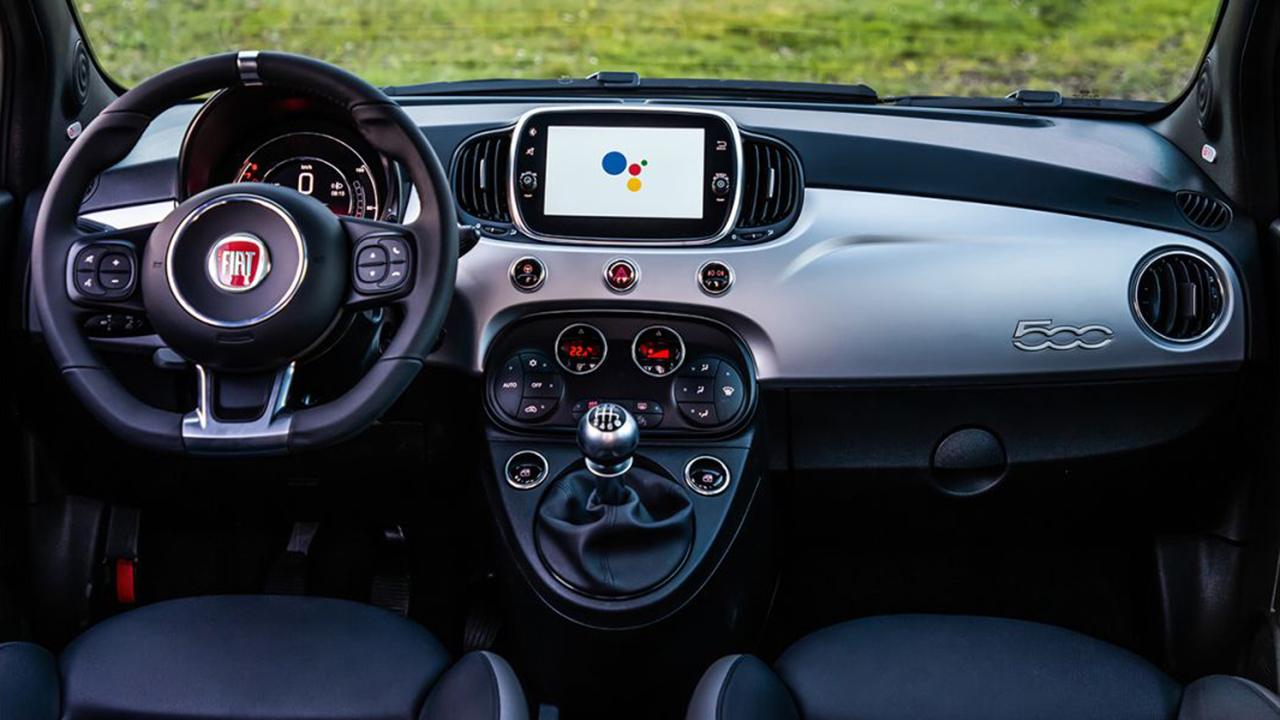 FIAT 500 Hey Google - interior