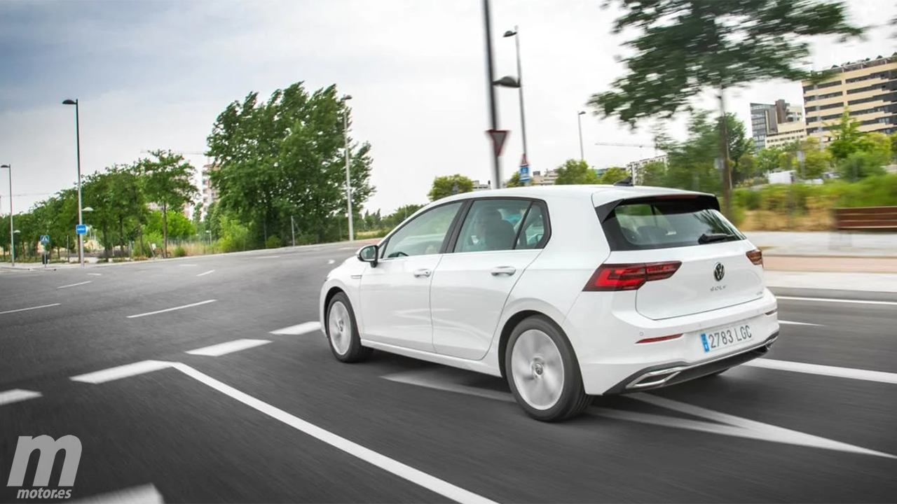 Volkswagen Golf - posterior