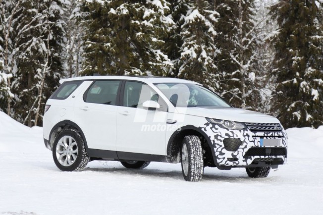 Land Rover Discovery Sport 2017 - foto espía