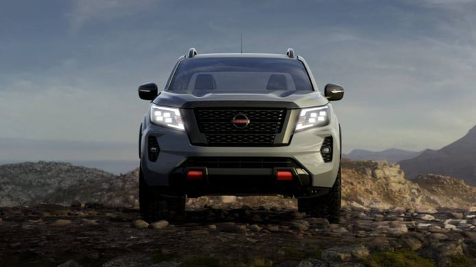 Nissan Navara 2021 - frontal