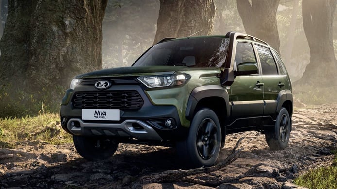 Lada Niva Travel