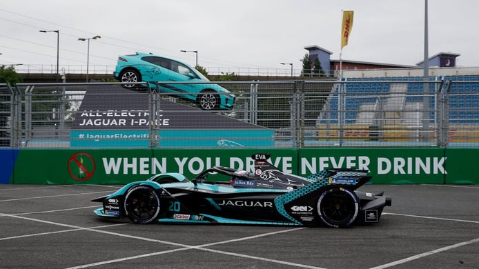 Alex Lynn gana la caótica y polémica segunda manga del ePrix de Londres