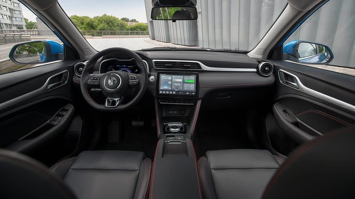 MG ZS EV 2022 - interior