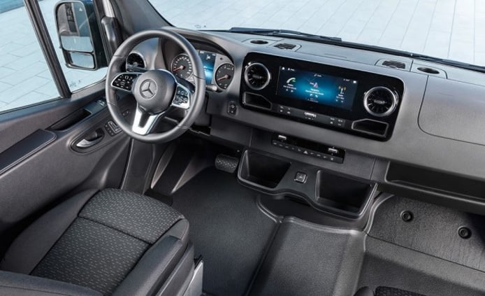 Mercedes Sprinter 2018 - interior Mercedes Sprinter 2018 - interior