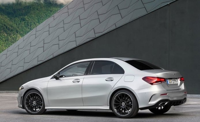 Mercedes Clase A Sedán - posterior Mercedes Clase A Sedán - posterior