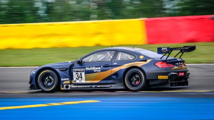 BMW lidera el test de las 24 Horas de Spa con relevo generacional incluido