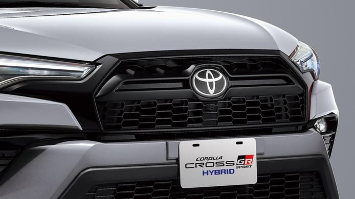 Toyota Corolla Cross GR Sport - frontal
