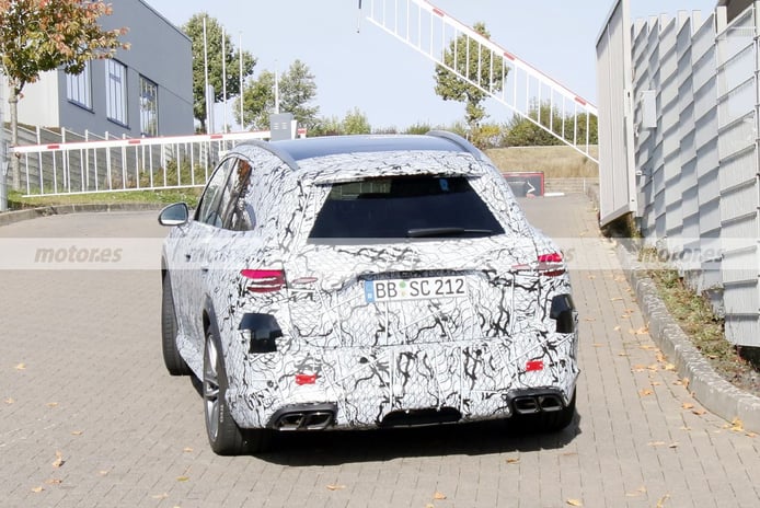 Spy photo Mercedes-AMG GLC 63 2023 at Nürburgring - exterior