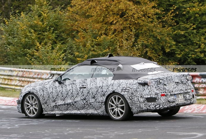 Spy photo Mercedes CLE Cabrio 2023 at Nürburgring - exterior