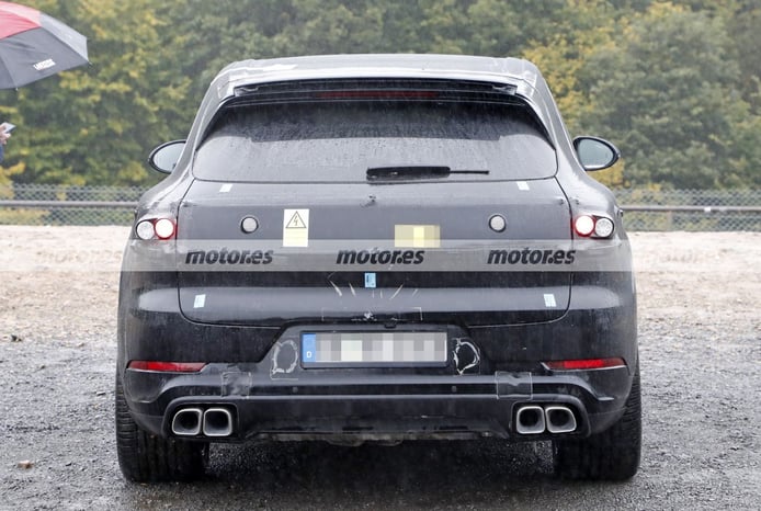 Foto espía Porsche Cayenne Facelift 2023 - exterior