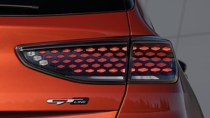 KIA Ceed 2022 - luces traseras