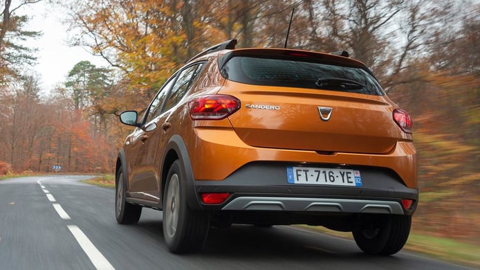 Dacia Sandero Stepway 2021 - posterior