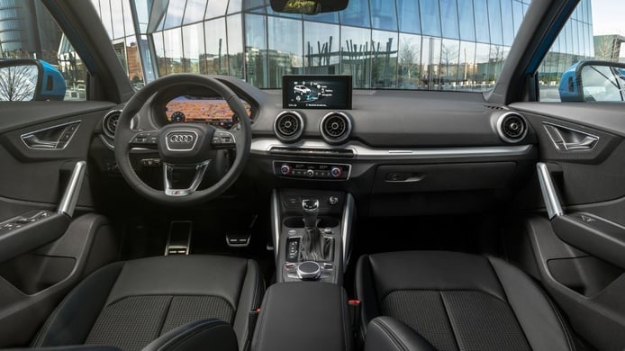 Audi Q2 2021 - interior
