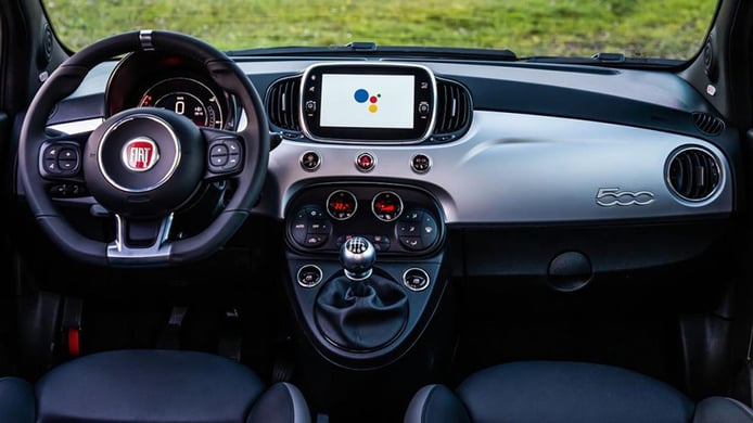 FIAT 500 Hey Google - interior
