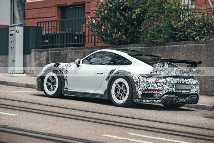 Foto espía TechART GTstreet R 2021 - exterior