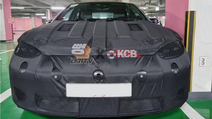 Hyundai IONIQ 6 - foto espía frontal