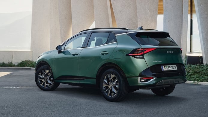 KIA Sportage 2022 - posterior