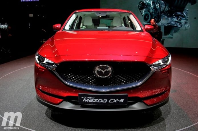 Mazda CX-5 2017 - frontal Mazda CX-5 2017 - frontal