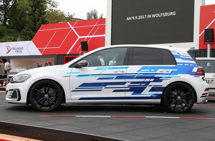 Volkswagen Golf GTE Performance Concept - lateral Volkswagen Golf GTE Performance Concept - lateral