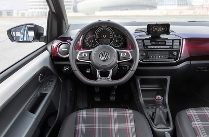 Volkswagen Up! GTI 2018 - interior Volkswagen Up! GTI 2018 - interior