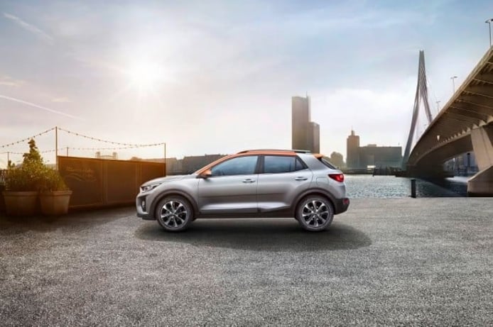 Kia Stonic 2018 - lateral Kia Stonic 2018 - lateral