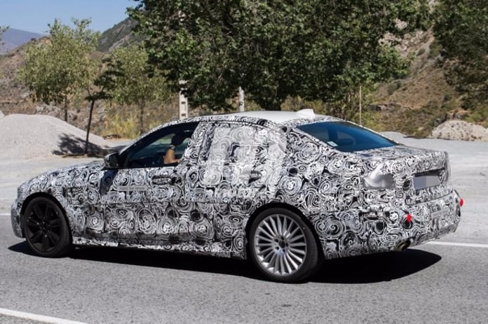 BMW 325e iPerformance 2019 - foto espía BMW 325e iPerformance 2019 - foto espía