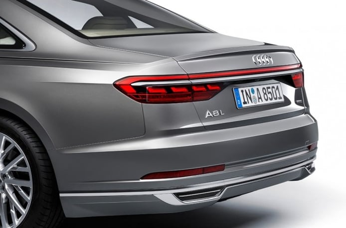 Luces traseras OLED de Audi A8 Luces traseras OLED de Audi A8
