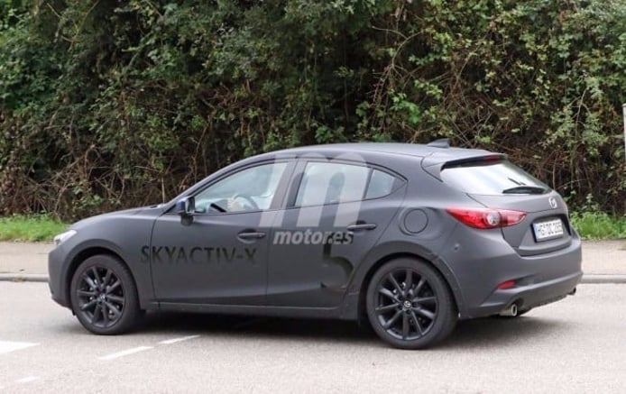 Mazda3 2019 - foto espía Mazda3 2019 - foto espía