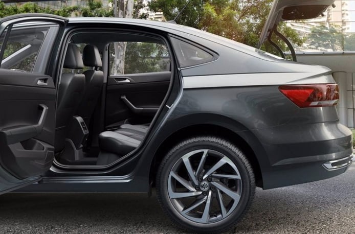Volkswagen Virtus 2018 - lateral Volkswagen Virtus 2018 - lateral