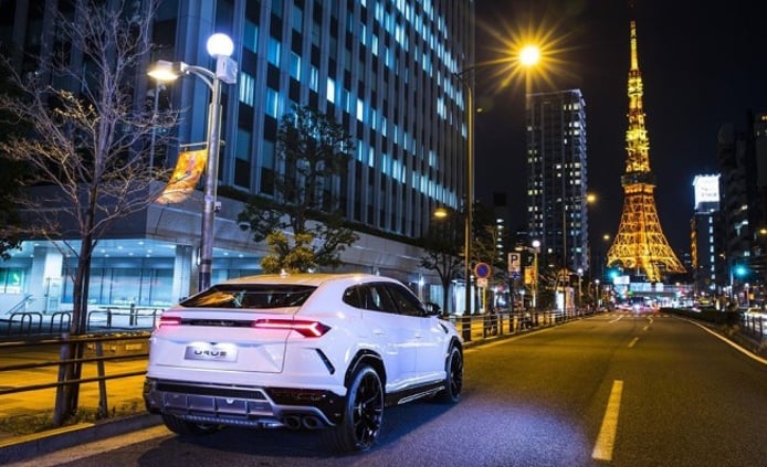 Lamborghini Urus - posterior Lamborghini Urus - posterior