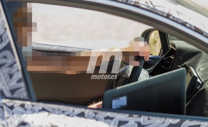 Renault Clio 2019 - foto espía interior Renault Clio 2019 - foto espía interior