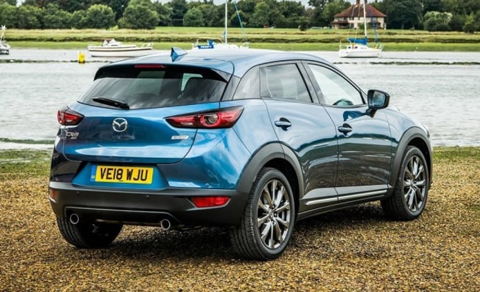 Mazda CX-3 2019 - posterior Mazda CX-3 2019 - posterior