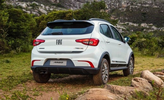 Fiat Argo Trekking - posterior Fiat Argo Trekking - posterior