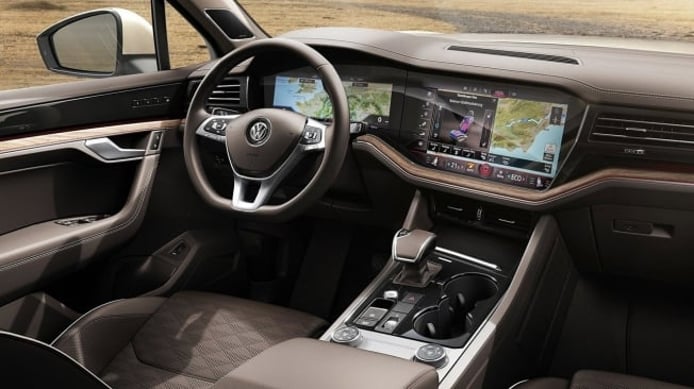 Volkswagen Touareg - interior