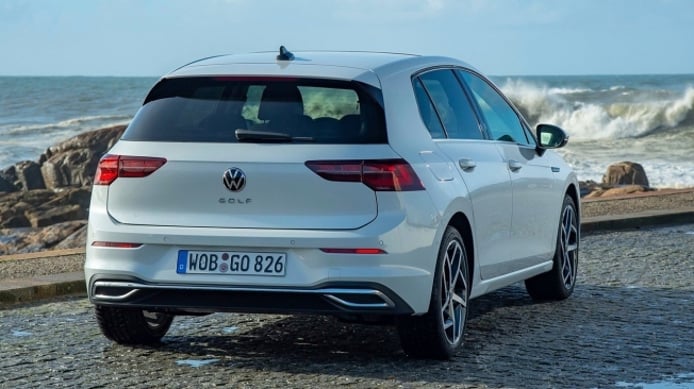 Volkswagen Golf 2020 - posterior