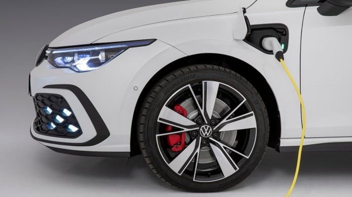 Volkswagen Golf GTE 2020 - lateral