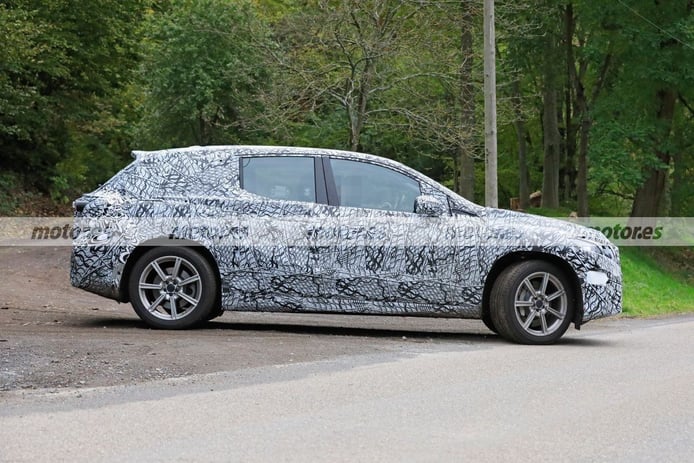 Foto espía Mercedes EQS SUV 2022 - exterior