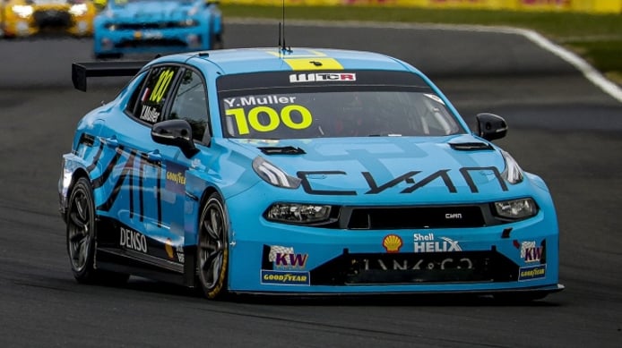 Yann Ehrlacher gana la carrera con parrilla invertida del WTCR en Hungría