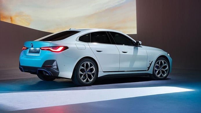 Foto BMW i4 M Sport - exterior