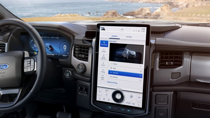 Ford F-150 Lightning - interior