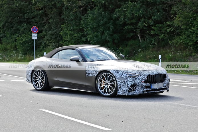 foto espía Mercedes SL Roadster 2022 - exterior