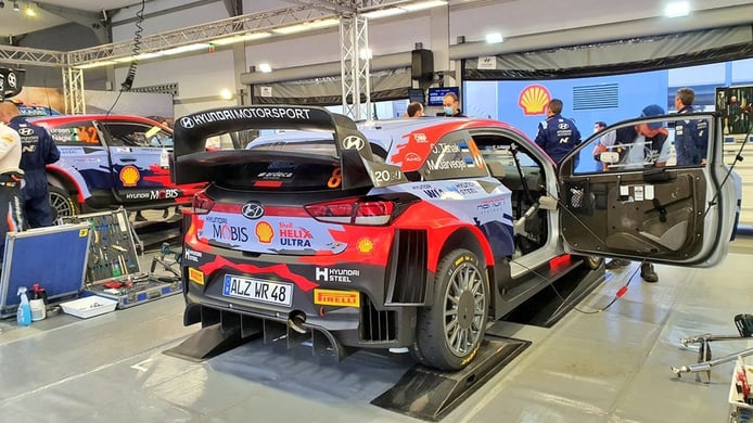 Thierry Neuville manda en casa y lidera el shakedown del Ypres Rally