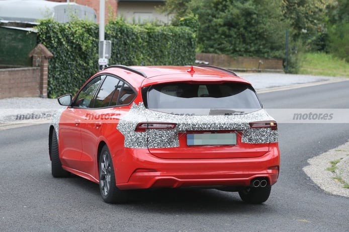 Foto espía Ford Focus SportBreak ST Facelift 2022 - exterior