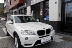 BMW X3 sDrive18d Essential Edition