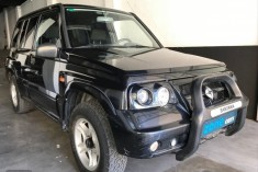 Santana 350 1.6 Hdi JLX Metal Top