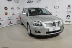 Toyota Avensis 2.0 D4D EXECUTIVE