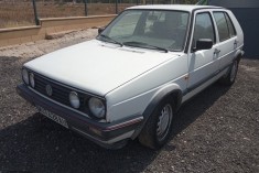 Volkswagen Golf 1.6 CL 75 CV 5 PUERTAS. –