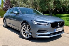Volvo V 90 2.0 D5 AWD Momentum Auto